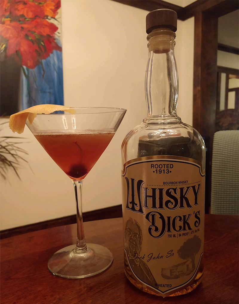 Whisky-Dick's-Manhattan
